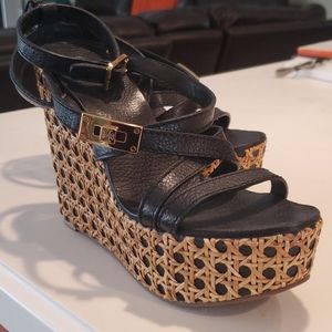 Tory Burch wedges size 8
